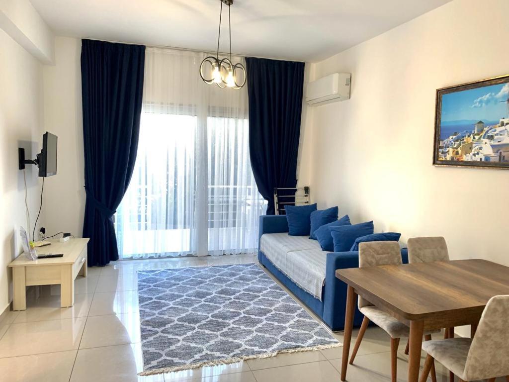 Beautiful & Quiet Two-Bedroom Apartment With Private Garden Lukomorye C1 كيرينيا المظهر الخارجي الصورة